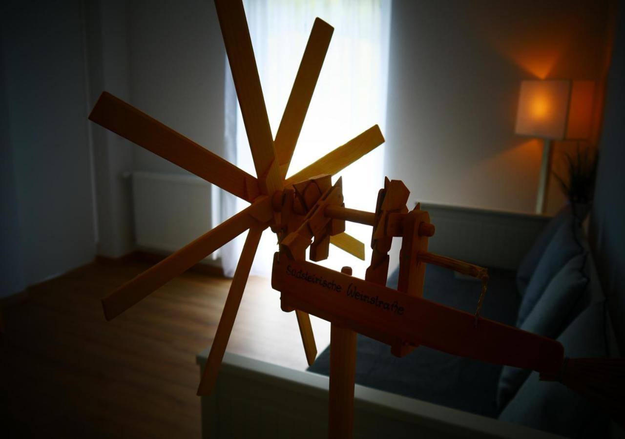 Claus Resch Appartements Leutschach Chambre photo